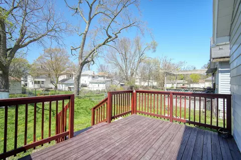 Exterior - 414 Bates St, Jackson, MI 49202 photo 7 of 12