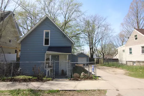 2033 Towner Ave SW, Grand Rapids, MI 49507