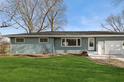289 Yellow Creek Dr, St. Joseph, MI 49085
