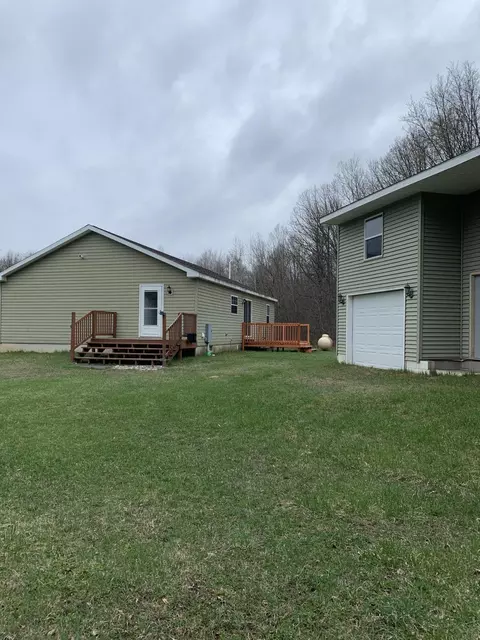 9251 30th Ave, Evart, MI 49631