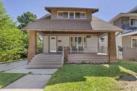 1822 Prospect Ave SE, Grand Rapids, MI 49507