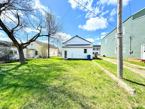 111 S Main St, Evart, MI 49631
