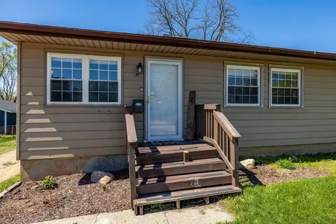5310 Ethel St, Brighton, MI 48116