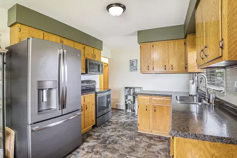 611 Marshall St, Jackson, MI 49202 photo 8