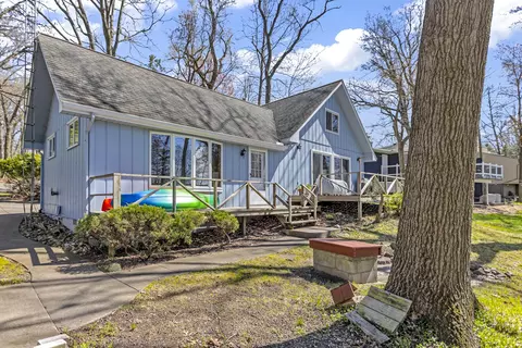 Exterior - 11728 Bradley Dr, Jerome, MI 49249 photo 5 of 12