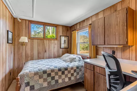 Bedroom - 11728 Bradley Dr, Jerome, MI 49249 photo 3 of 5