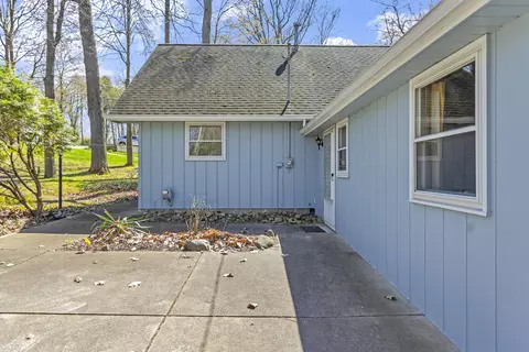 Exterior - 11728 Bradley Dr, Jerome, MI 49249 photo 7 of 12