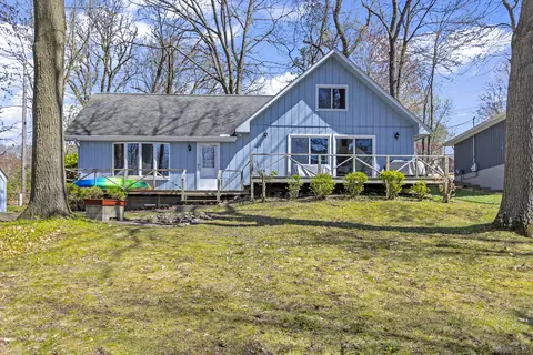 Exterior - 11728 Bradley Dr, Jerome, MI 49249 photo 4 of 12
