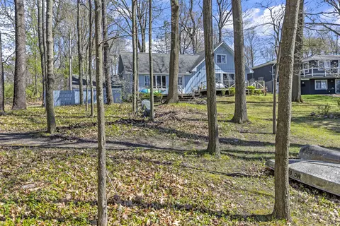View/Area - 11728 Bradley Dr, Jerome, MI 49249 photo 5 of 8