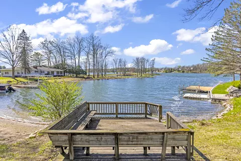 View/Area - 11728 Bradley Dr, Jerome, MI 49249 photo 2 of 8