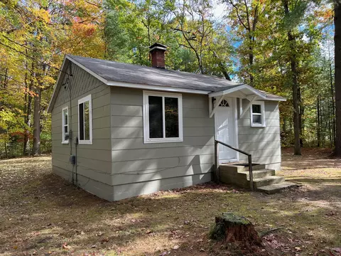 460 Lynn St, Baldwin, MI 49304 photo 3
