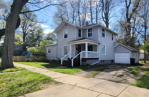 118 S West St, Hillsdale, MI 49242