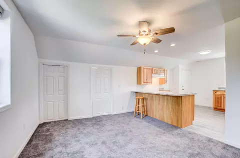 Kitchen - 916-918 S Sutton Rd, Jackson, MI 49203 photo 10 of 11