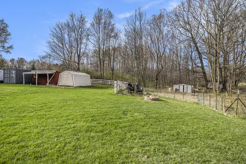 Exterior - 8268 W Deerfield Rd, Blanchard, MI 49310 photo 6 of 6