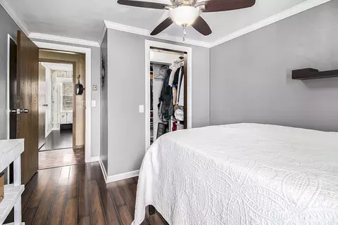 Bedroom - 8268 W Deerfield Rd, Blanchard, MI 49310 photo 3 of 6