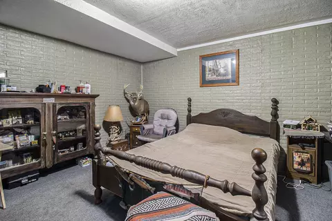Bedroom - 8268 W Deerfield Rd, Blanchard, MI 49310 photo 5 of 6