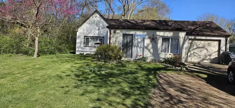 11841 Beech Rd, Brooklyn, MI 49230