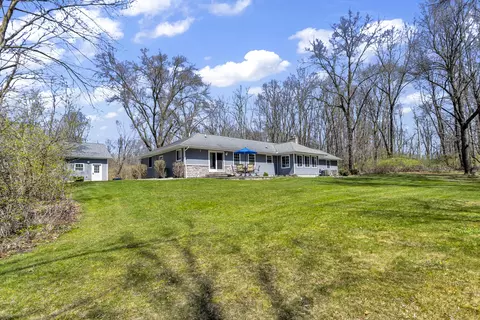 Exterior - 5905 Mccain Rd, Jackson, MI 49201 photo 8 of 16