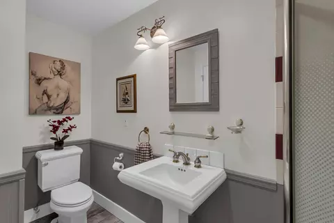 Bath - 5905 Mccain Rd, Jackson, MI 49201 photo 7 of 7