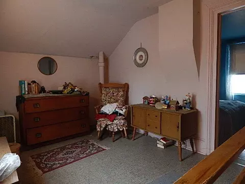 Bedroom - 2251 Glasgow Rd, Jackson, MI 49201 photo 2 of 5