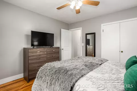 Bedroom - 1040 Kusterer Dr NW, Walker, MI 49534 photo 2 of 5