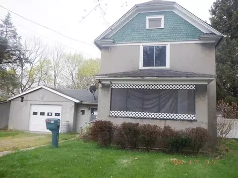 907 Lum Ave, Kalamazoo, MI 49048