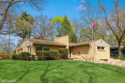 407 North St, St. Joseph, MI 49085