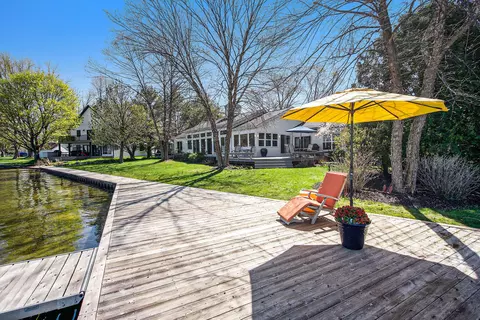 Exterior - 11574 Algonquin Dr, Pinckney, MI 48169 photo 14 of 22