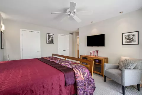 Bedroom - 11574 Algonquin Dr, Pinckney, MI 48169 photo 3 of 9
