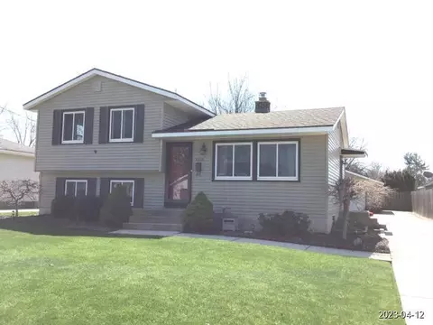 1556 Floyd St SW, Wyoming, MI 49509