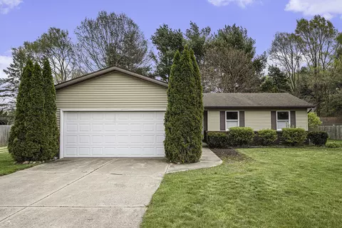 56945 Chippewa Dr, Three Rivers, MI 49093 photo 3