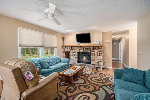 56945 Chippewa Dr, Three Rivers, MI 49093 photo 6