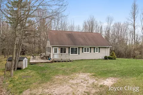 Exterior - 1449 E Kinney Rd, Custer, MI 49405 photo 3 of 11