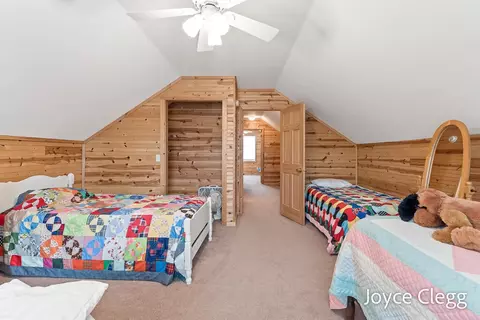 Bedroom - 1449 E Kinney Rd, Custer, MI 49405 photo 4 of 7