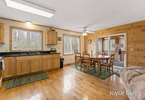 Dining - 1449 E Kinney Rd, Custer, MI 49405 photo 4 of 4