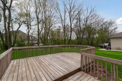 Exterior - 832 Stetson St, Tecumseh, MI 49286 photo 3 of 11