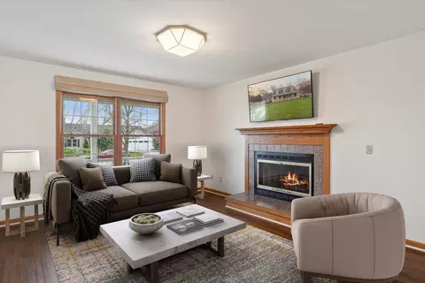Living - 832 Stetson St, Tecumseh, MI 49286 photo 1 of 4