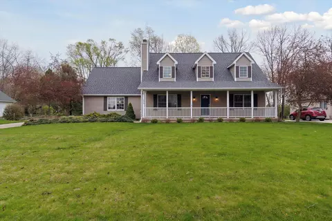 Exterior - 832 Stetson St, Tecumseh, MI 49286 photo 11 of 11