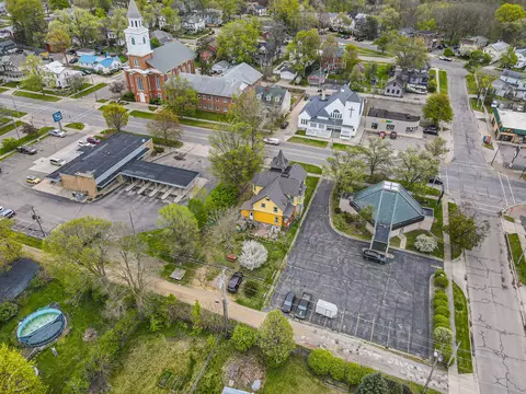 View/Area - 208 N Main St, Three Rivers, MI 49093 photo 3 of 3
