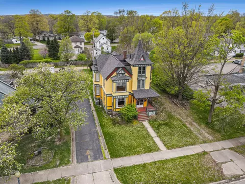 Exterior - 208 N Main St, Three Rivers, MI 49093 photo 7 of 12
