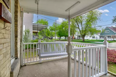 719 S Bridge St, Belding, MI 48809 photo 5