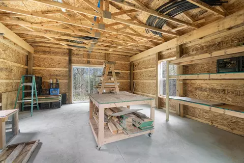 Exterior - 9593 Kennedy Rd, Munith, MI 49259 photo 16 of 20