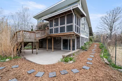 Exterior - 9593 Kennedy Rd, Munith, MI 49259 photo 7 of 20