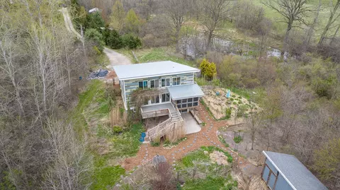 Exterior - 9593 Kennedy Rd, Munith, MI 49259 photo 2 of 20