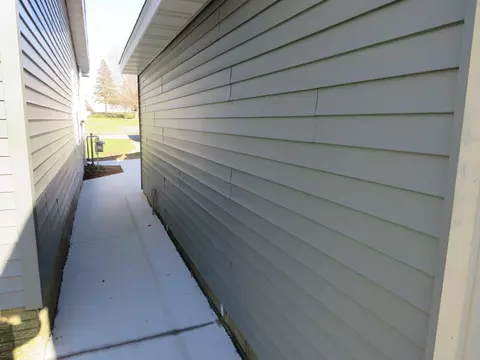 199 Garfield St, Maple Rapids, MI 48853 photo 8