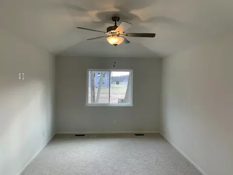 1599 Nicholas Ln, Adrian, MI 49221 photo 13