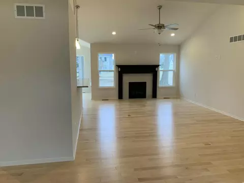 1599 Nicholas Ln, Adrian, MI 49221 photo 7