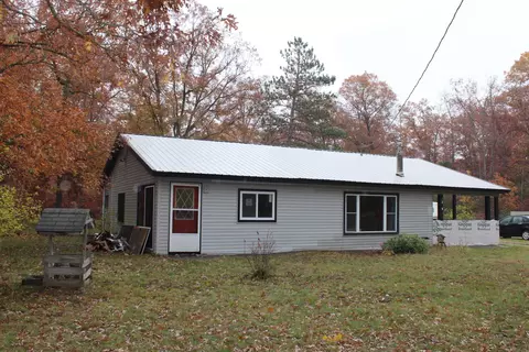 2794 S Tyndall Rd, Branch, MI 49402