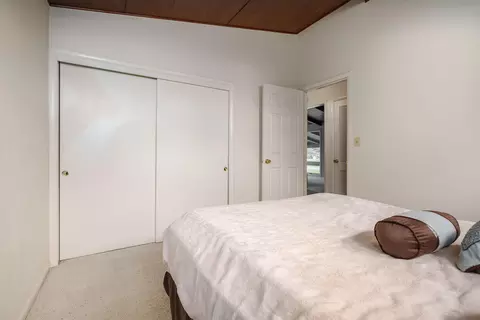 Bedroom - 471 N 10th St, Plainwell, MI 49080 photo 2 of 6