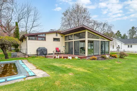 Exterior - 471 N 10th St, Plainwell, MI 49080 photo 11 of 13